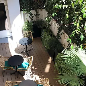 Hotel Apolonia Montmartre; Sure Collection By Western, Paris