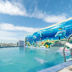 Hotel Nhat Minh And Da Nang